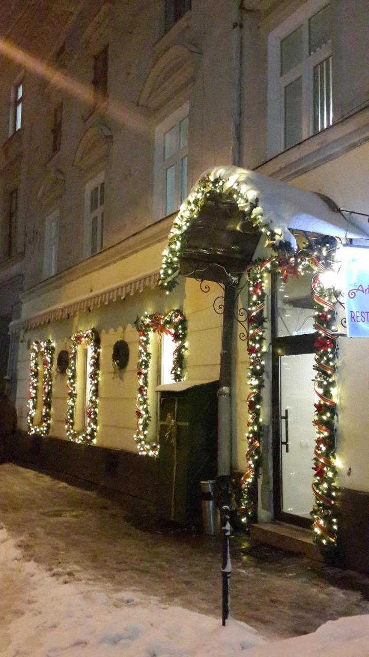 Apartment On Valova Street Lviv Exteriör bild